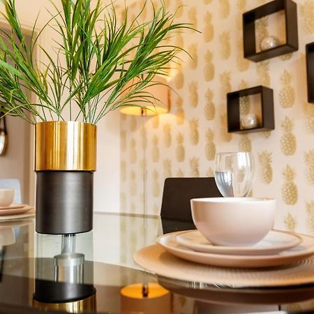 Host Liverpool - Rooms In A Spacious Coliving And Coworking Home With Garden, And Parking Close To Centre Extérieur photo
